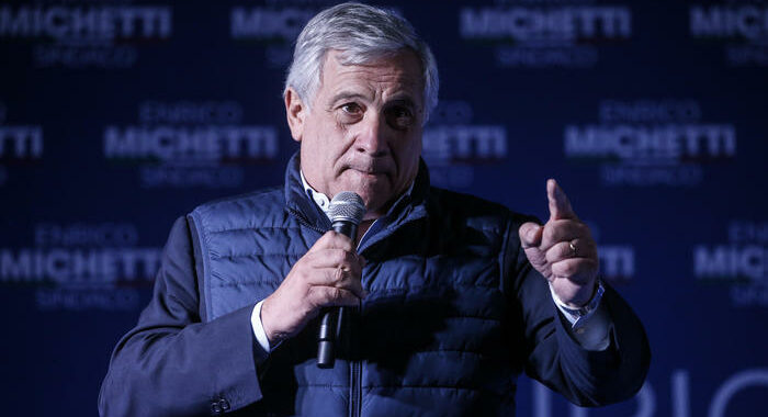 Governo: Tajani, nessuna maggioranza alternativa