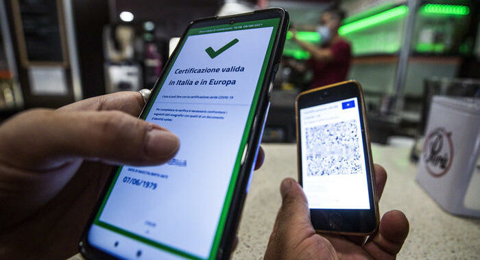 Green pass, Garante Privacy avvia indagine su app pirata
