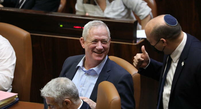 Israele: passa finanziaria 2022, altra vittoria per Bennett