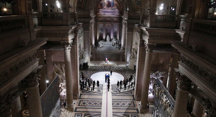 Le spoglie di Josephine Baker nel Pantheon di Parigi il 30/11
