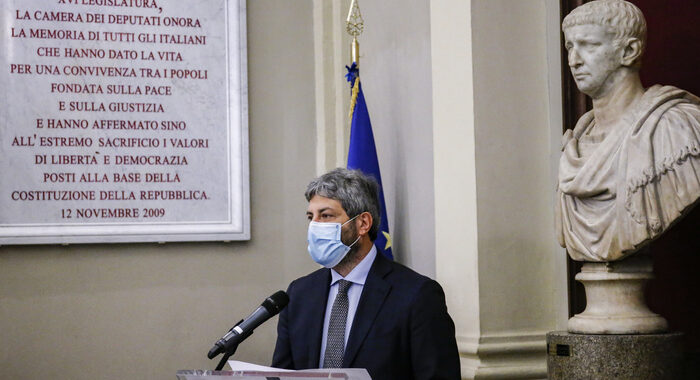 Nassiriya: Fico, profondamente grati a chi ha onorato Paese
