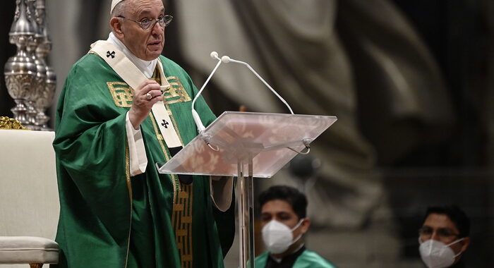 Papa: ai cristiani ‘tocca organizzare la speranza’