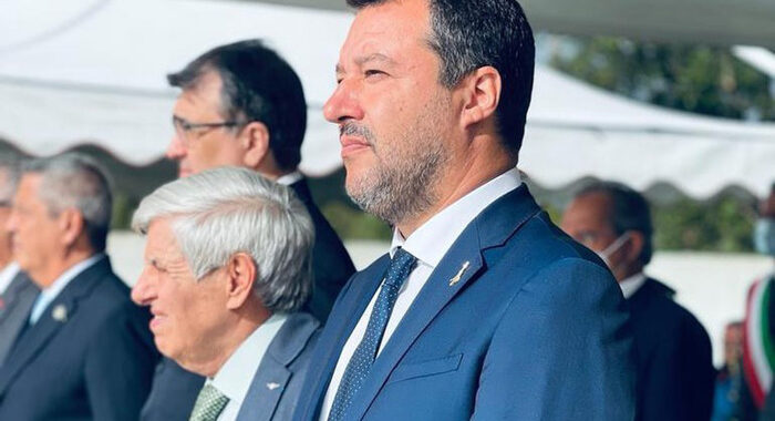 Salvini, Lega in Ppe? Lavoro a grande gruppo centrodestra