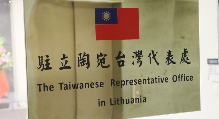 Taiwan, Cina declassa relazioni diplomatiche con Lituania