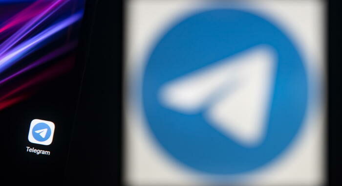 Telegram, versione a pagamento per eliminare la pubblicità