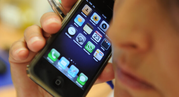 Tlc: traffico dati ‘mobile’ cresciuto 300 volte in 10 anni