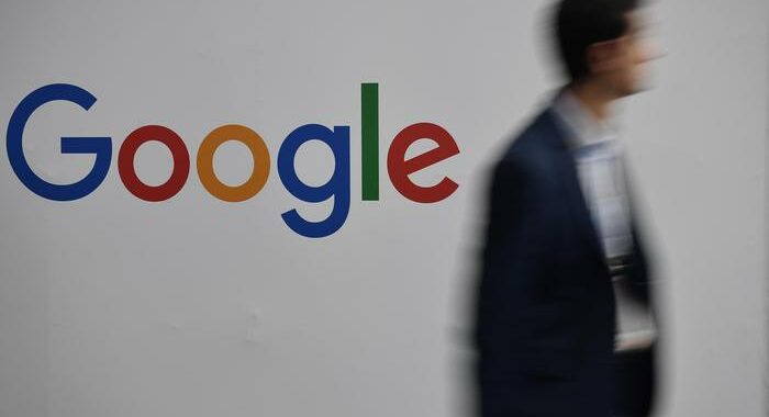 Tribunale Ue conferma multa a Google, paghi 2,42 miliardi