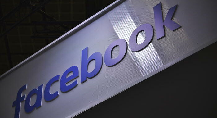Usa: per 76% americani Facebook ha reso la societa’ peggiore