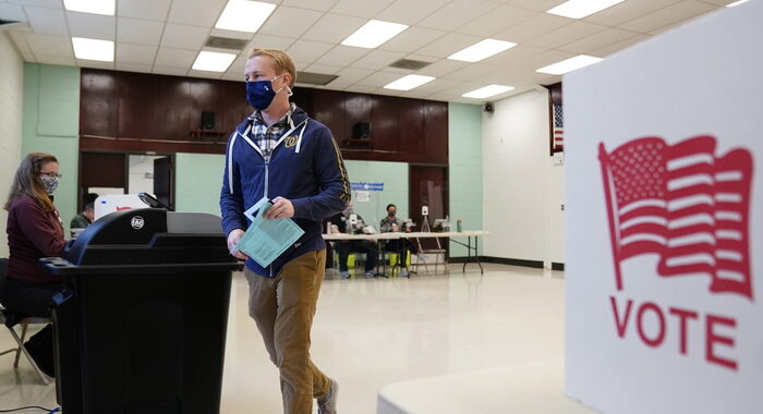 Usa: repubblicano Youngkin vince in Virginia, schiaffo a Biden