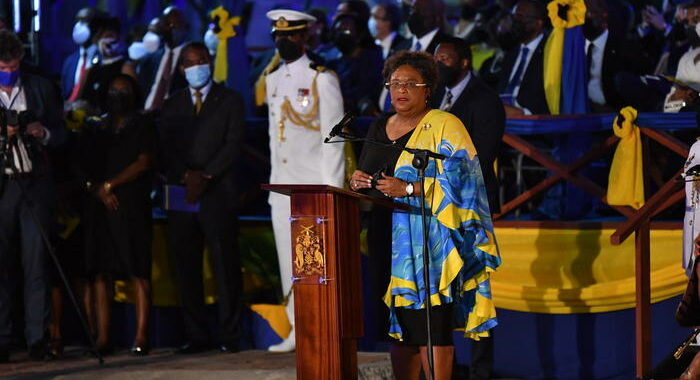 Barbados: premier indice prime elezioni dopo fine monarchia
