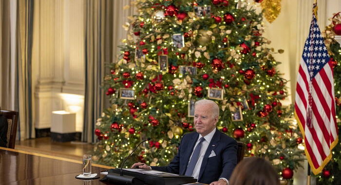 Biden al Tonight Show, ‘Popolarità in calo? La gente capirà’