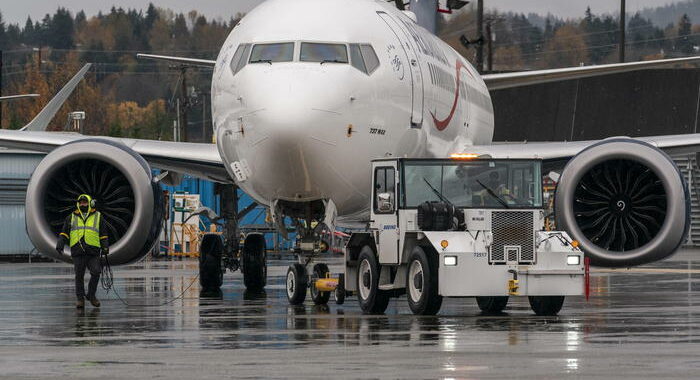 Boeing: Cina, possibile ritorno 737 Max entro fine anno