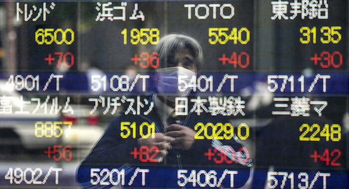 Borsa: a Tokyo apertura in rialzo (+0,63%)