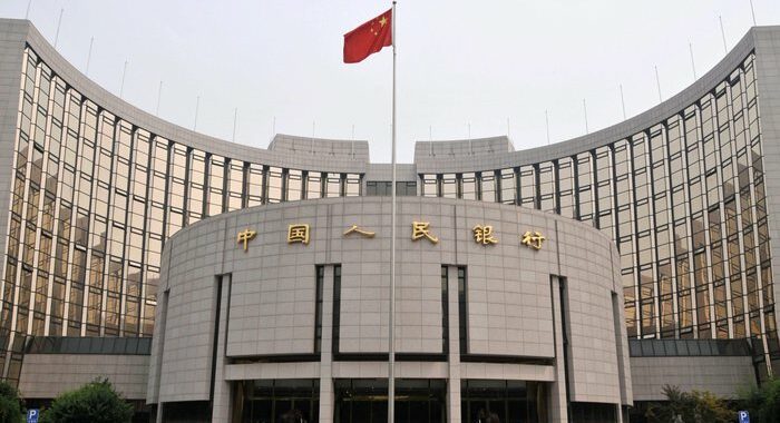 Cina: Banca centrale taglia il prime rate al 3,80%