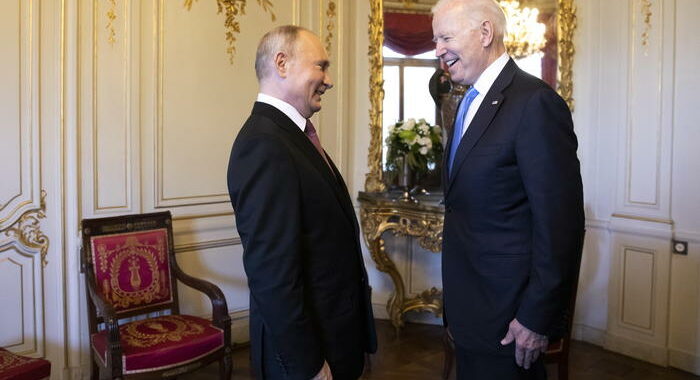 Cremlino,evitare troppe aspettative da vertice Putin-Biden