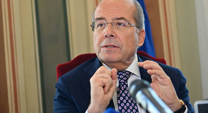 Green pass: prefetto Torino, direttiva sarà più rigida