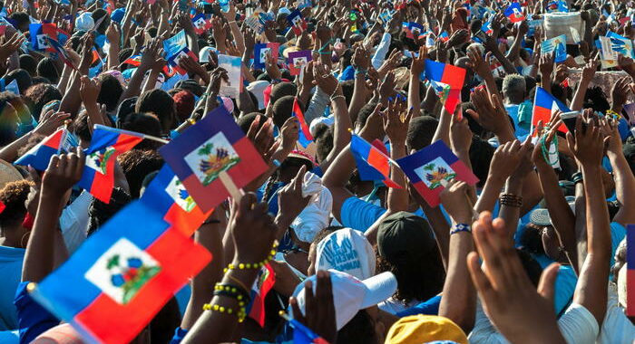 Haiti: Papa, vicino a questo popolo che soffre molto