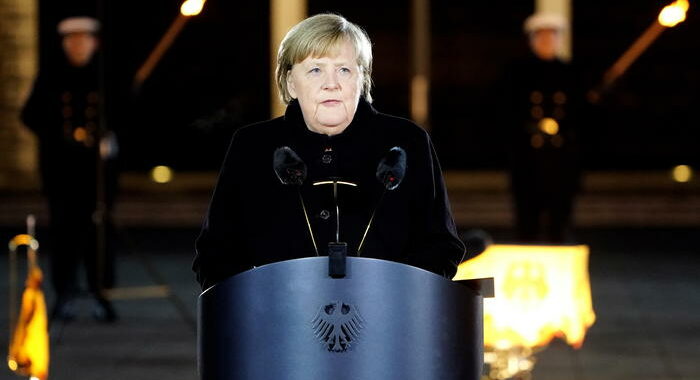 L’addio di Merkel, grazie per la fiducia