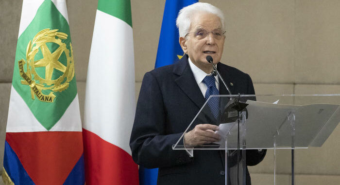 Mattarella, nel Mediterraneo prevalgano ragioni della pace