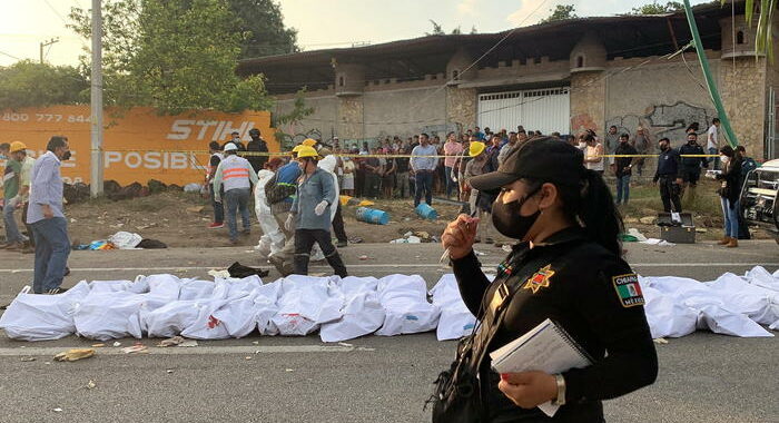 Messico: almeno 53 i migranti morti in incidente stradale