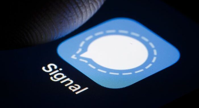 Signal, la chat usata da Snowden, chiede donazioni a utenti