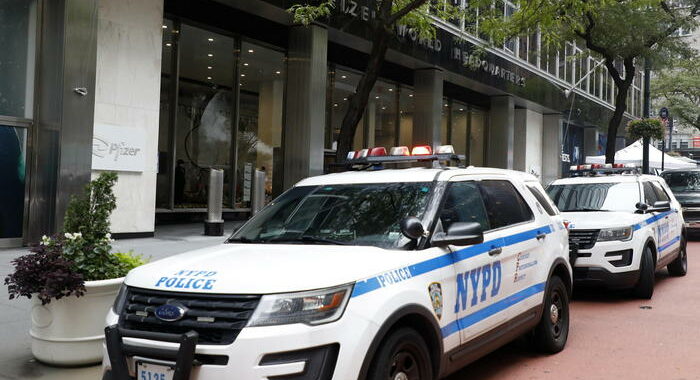 Una donna per la prima volta a capo della polizia di New York