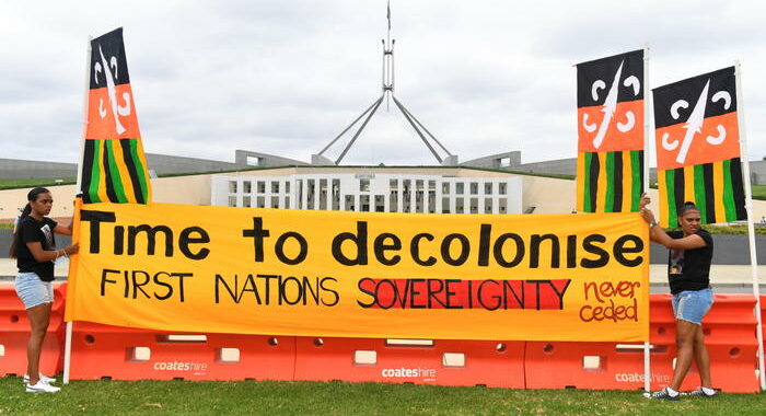 Australia: la tenda-ambasciata, 50 anni di protesta aborigena