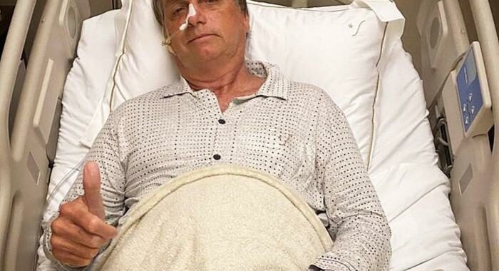 Bolsonaro resta in ospedale, operazione non esclusa