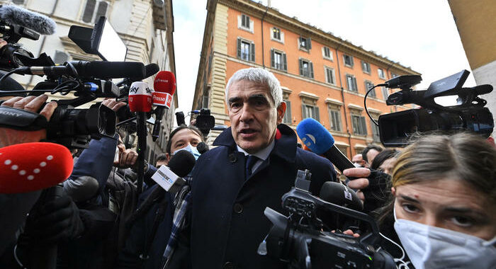 Covid:Casini,sono negativo, aspetto riattivazione green pass