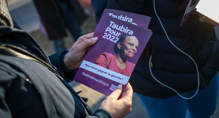 Francia: presidenziali,Taubira vince ‘primarie della gauche’