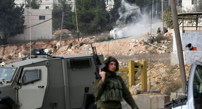Palestinese ucciso da militari Israele in Cisgiordania