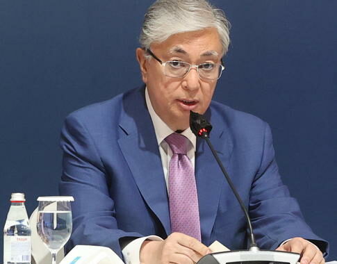 Presidente Kazakhstan promette ‘dura’ risposta a disordini