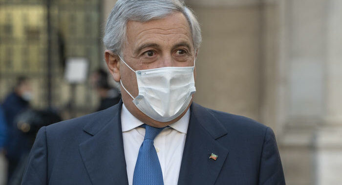 Quirinale: Tajani, solo Draghi garantisce unità nazionale