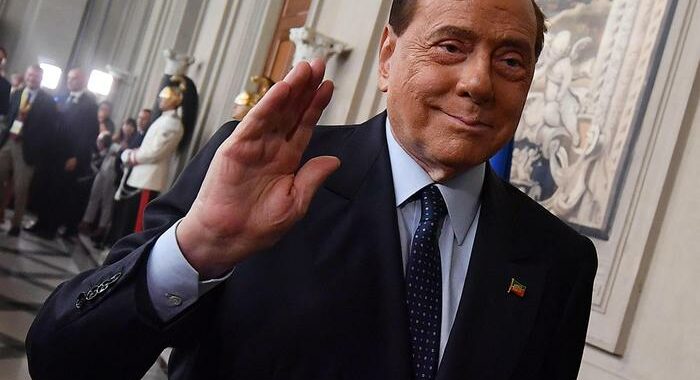 Quirinale: Tajani, tocca a Berlusconi sciogliere riserva