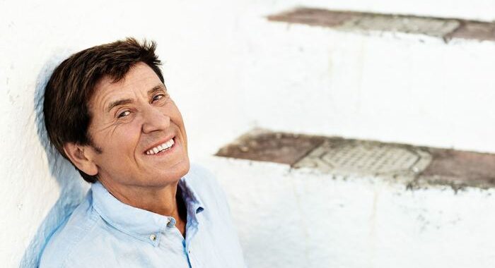 Sanremo: Gianni Morandi resta in gara