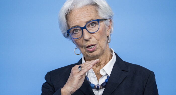 Bce: Lagarde, determinati ad assicurare stabilità prezzi