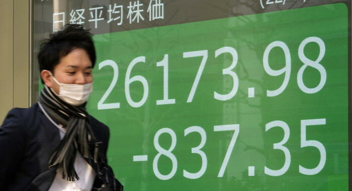 Borsa: Tokyo, chiusura in ribasso (-1,06%)