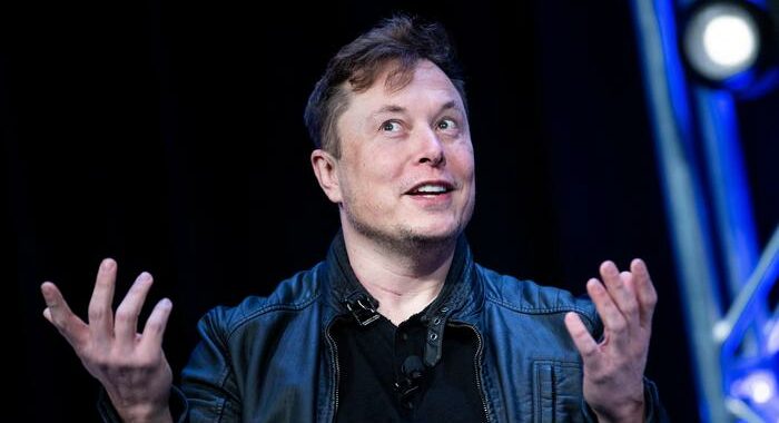 Bufera su Musk, ‘scimmie morte per i test di Neuralink’