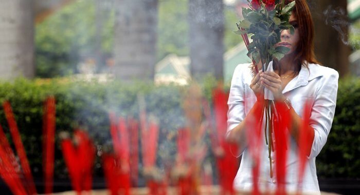 Covid: Thailandia, ‘a San Valentino tenete le mascherine’