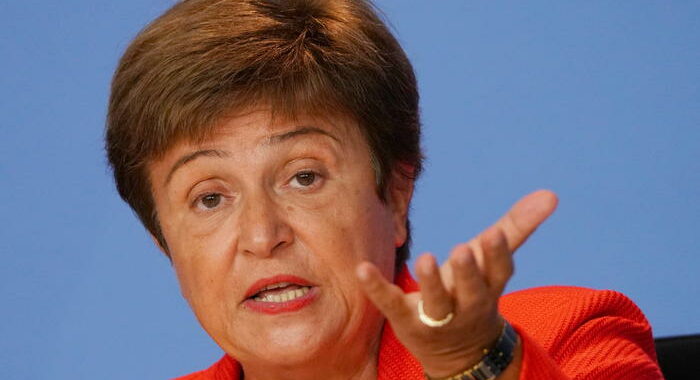 Fmi:Georgieva, ripresa mondo continua ma velocità rallentata