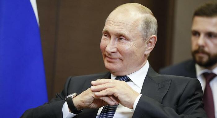 Ironia Putin, ‘gli Usa hanno detto a che ora inizia la guerra?’