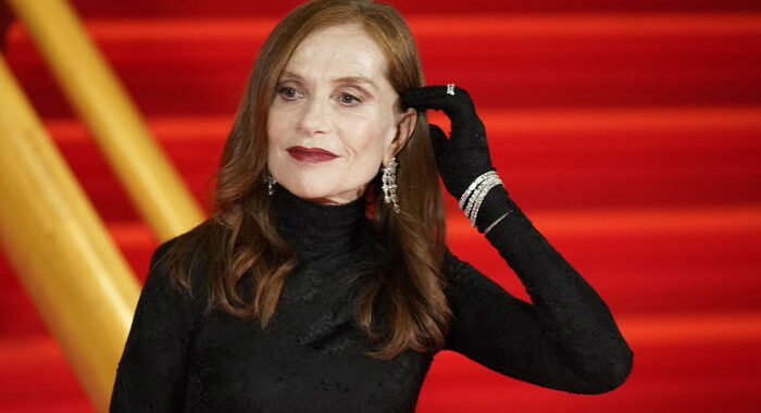 Isabelle Huppert, positiva a Covid, diserta la Berlinale