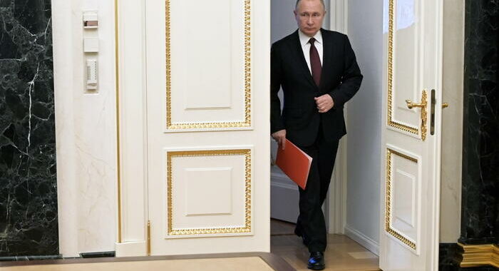 Putin ordina l’allerta del sistema difensivo nucleare