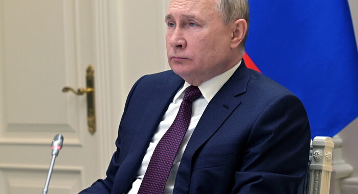 Putin, ‘provocazioni’ ucraine causa escalation a est