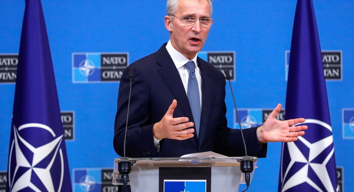 Ucraina: Stoltenberg a Erdogan, bene aiuto concreto