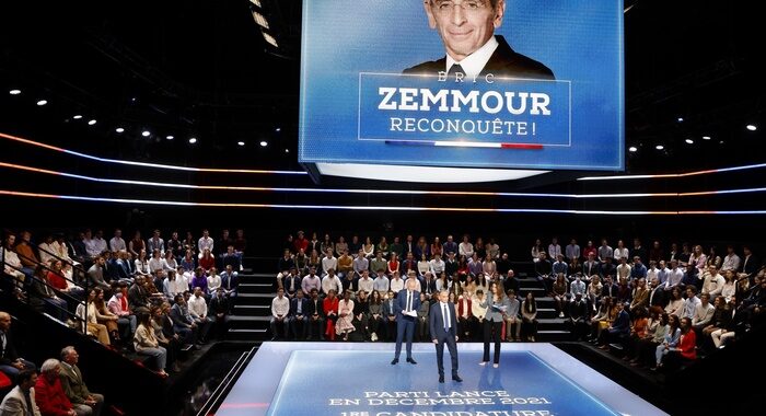 Francia: Zemmour denunciato per negazione deportazione gay