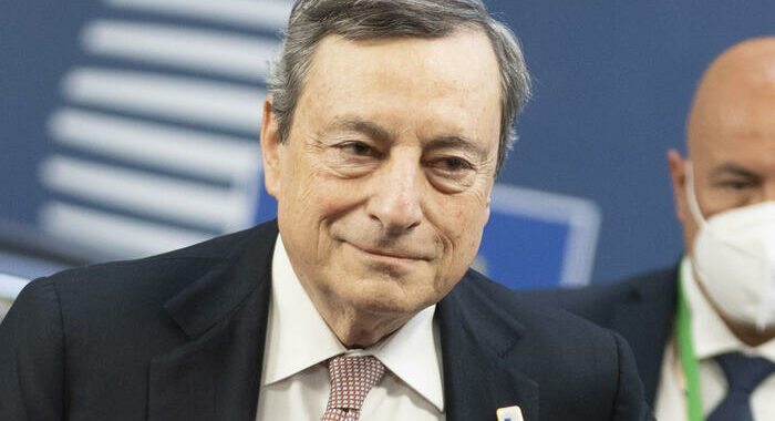 Gas: Draghi, non ci aspettiamo riduzioni forniture