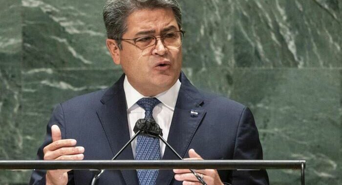 Honduras: ok estradizione in Usa per ex presidente Hernández