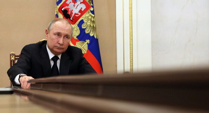 Mosca non paga i bond, conto alla rovescia per il default