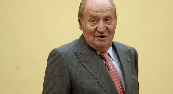 Niente immunità in Gb su accuse di molestie a Juan Carlos